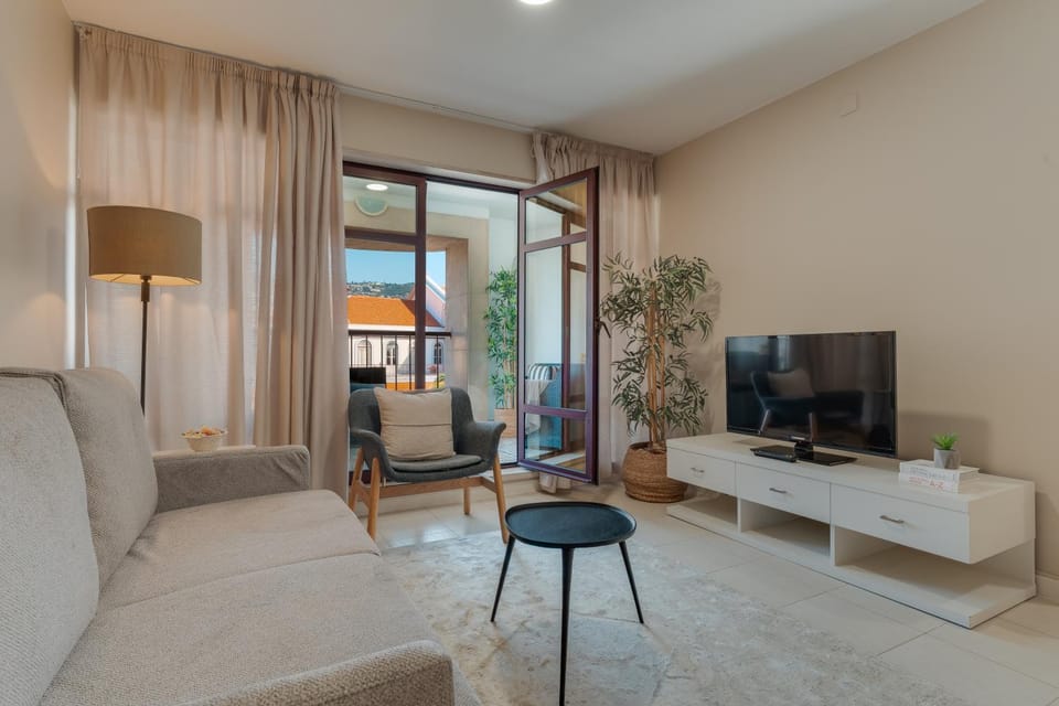 Communal lounge/ TV room, TV and multimedia, Living room, Seating area