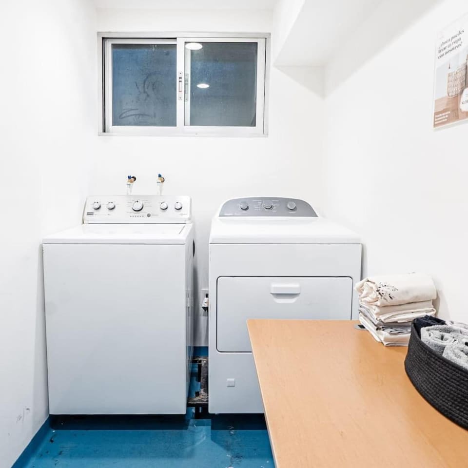Top Bed Mixed Shared Room Apartment in Mexico City