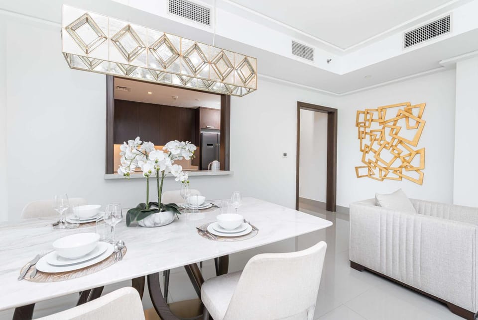 Seating area, Dining area