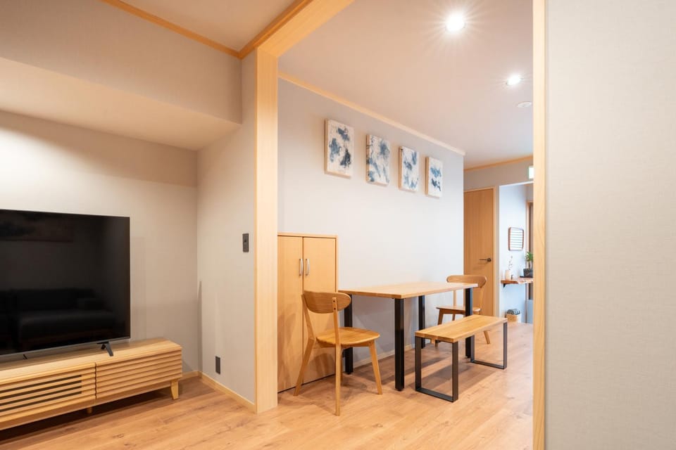 Dining area, Dinner