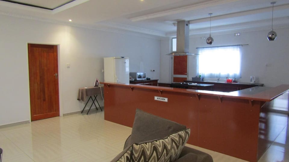 Communal lounge/ TV room, Kitchen or kitchenette