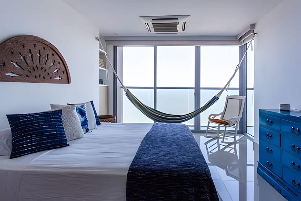 Spectacular 2 Bedroom Apt -14th Floor Morros City Apartment in Cartagena