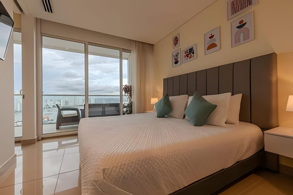 Luxurious 1 bedroom apt - 15th floor of h2 Apartment in Cartagena