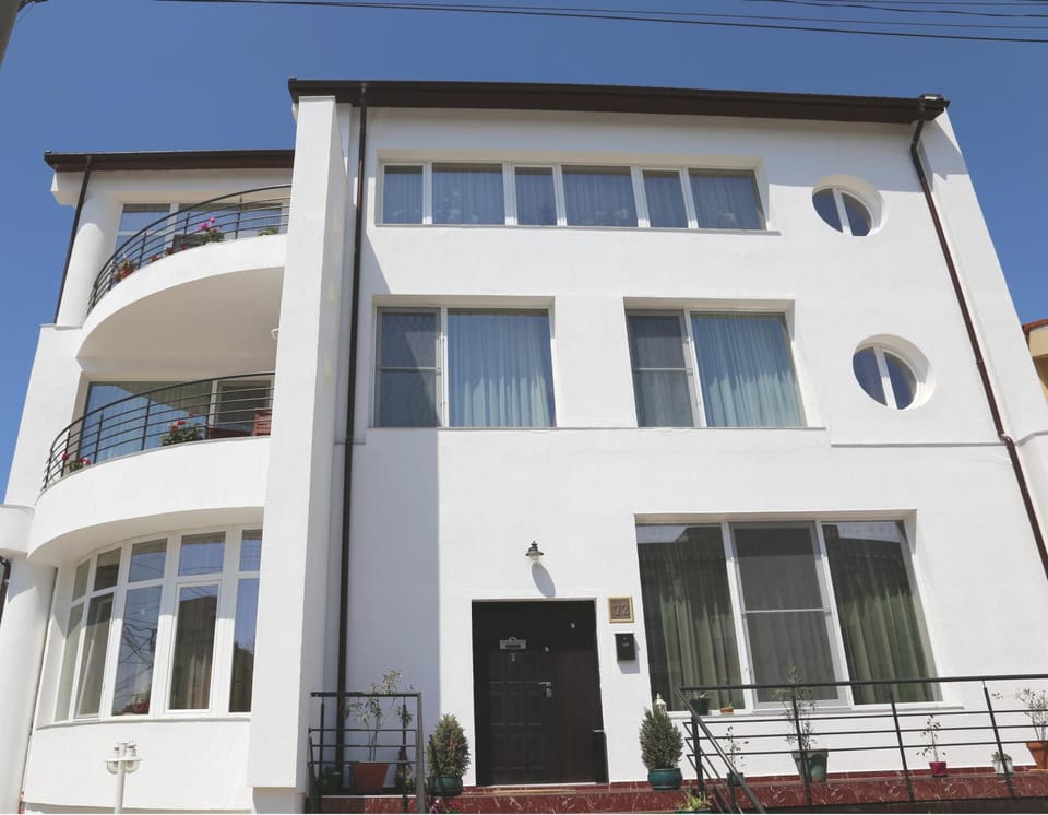 Boutique Vila White Duchess Bed and Breakfast in Constanța County
