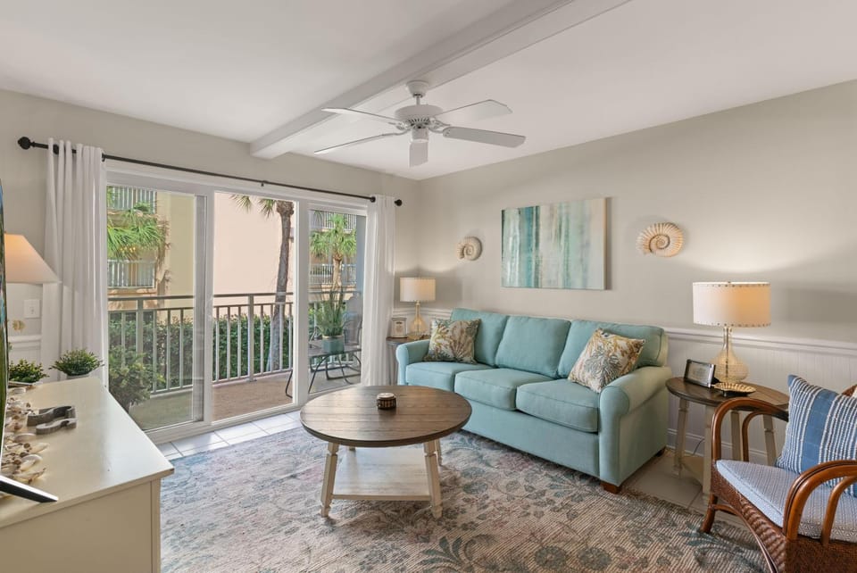 Beach Club, Unit 134 House in Saint Simons Island
