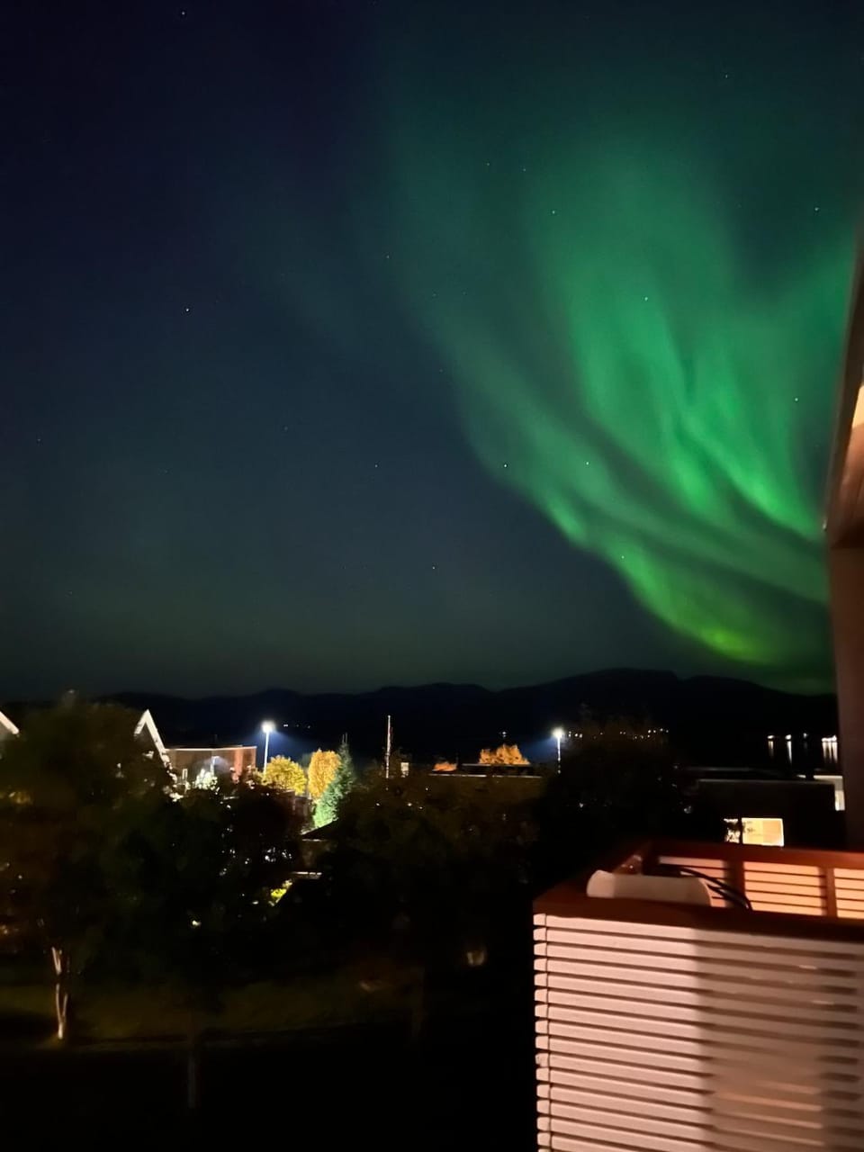 Cozy terrace house with 3 bedrooms and parking Apartment in Tromso