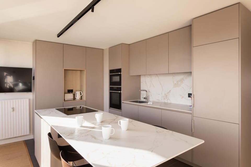 Kitchen or kitchenette, stove