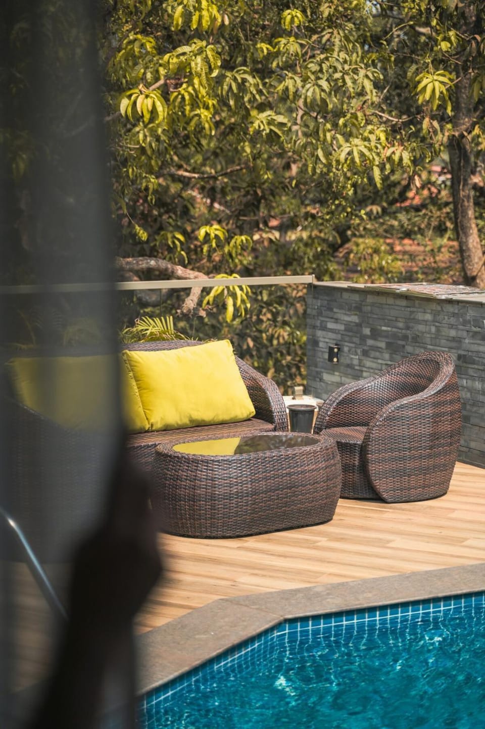 Seating area, Pool view