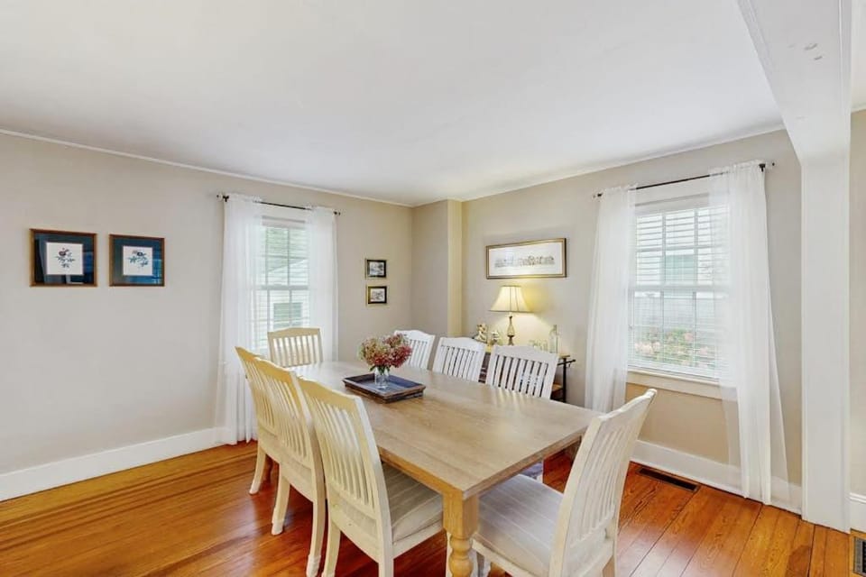 Edgartown Village House in Martha's Vineyard
