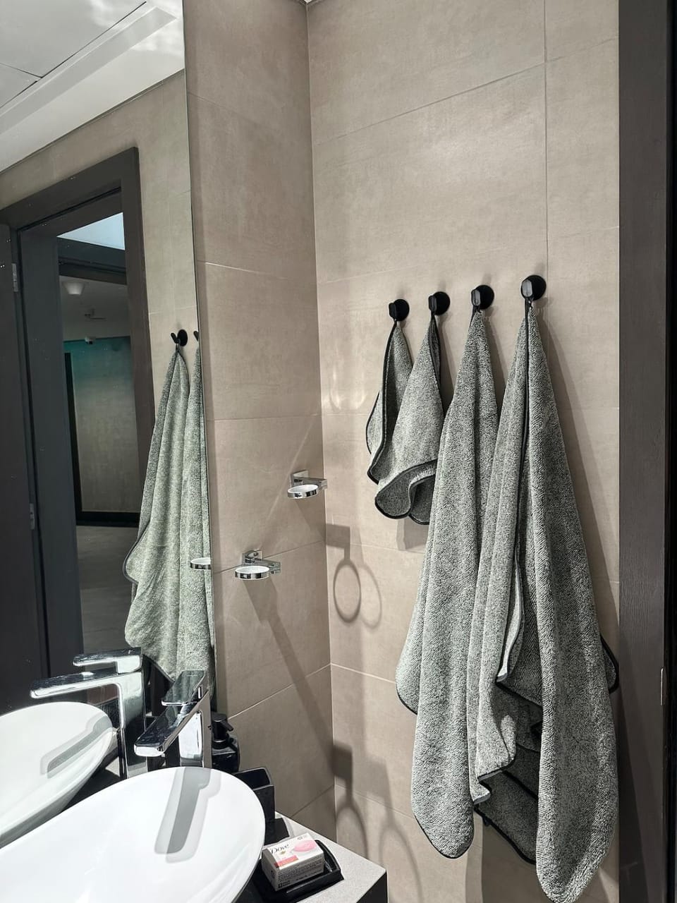 5-Star Vibes Modern Studio Business Bay Apartment in Dubai