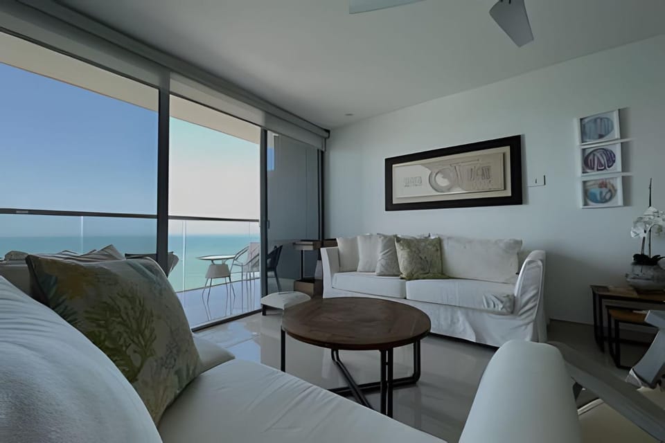 Luxurious 2-bd Apt on the 20th Floor - Morros City Apartment in Cartagena