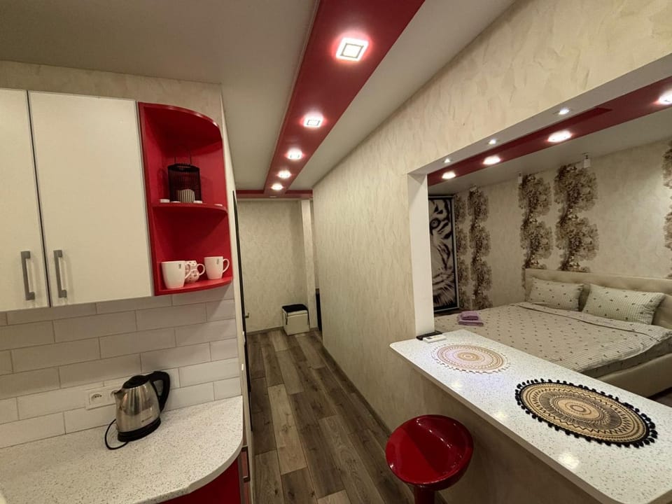 Bed, Bathroom, Kitchen or kitchenette, Photo of the whole room, Bedroom, towels