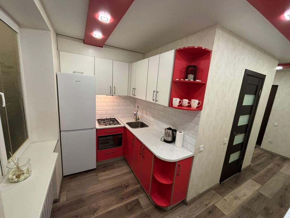 Coffee/tea facilities, Kitchen or kitchenette, oven, pet friendly, stove