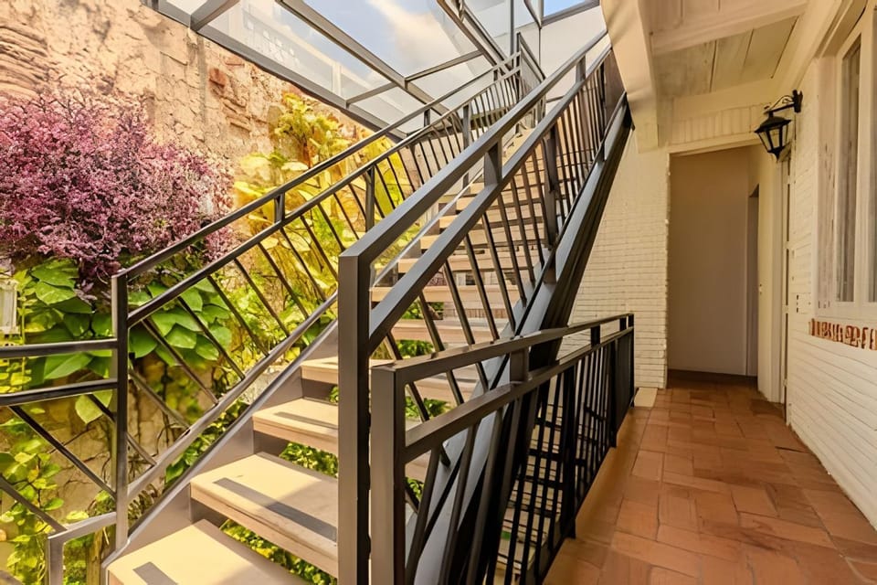 5 Bedroom House in the Walled City with Pool House in Cartagena