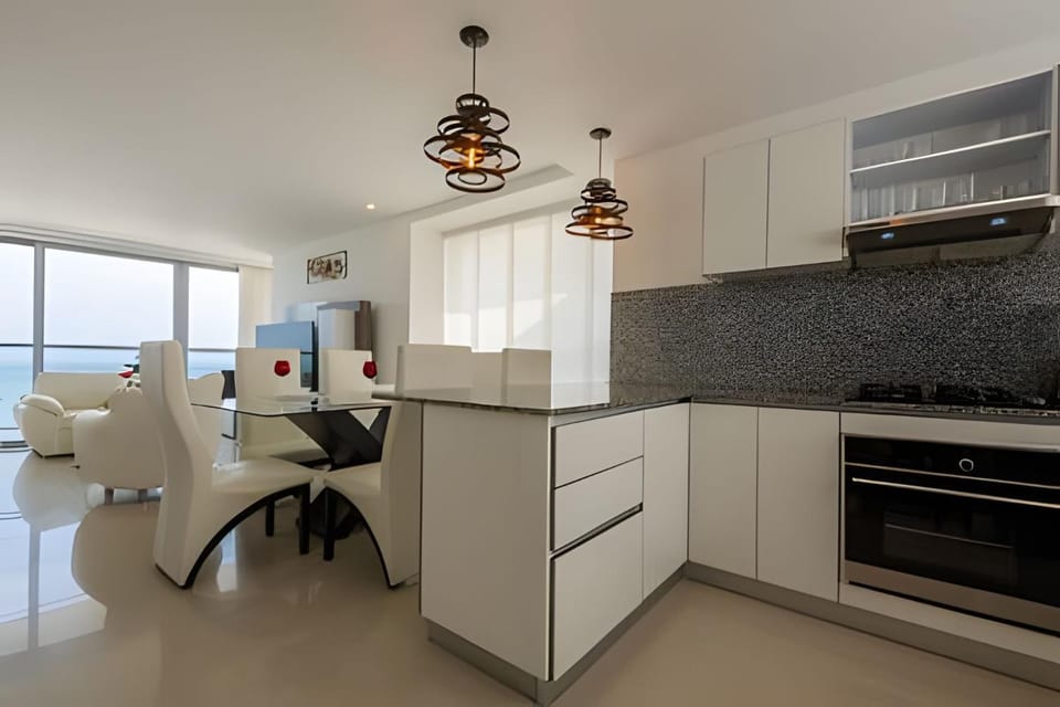 Beautiful Oceanfront Apartment - Morros City 801 Apartment in Cartagena