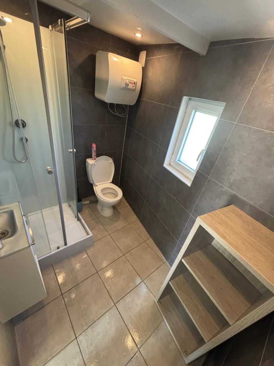 Shower, Toilet, Bathroom