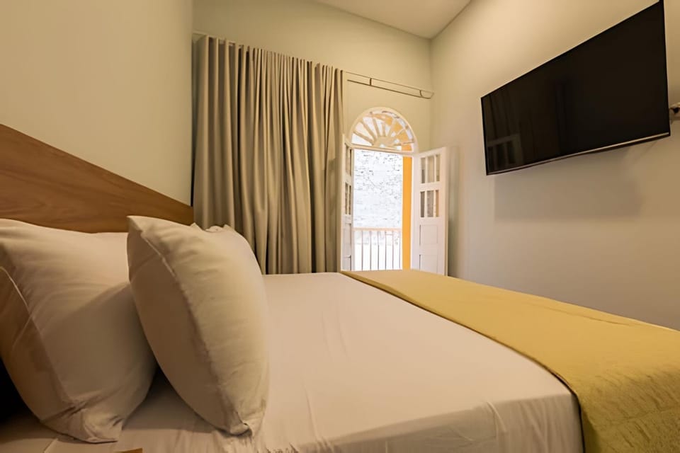 Apt with balcony in the Historic Center - Zaher G Apartment in Cartagena