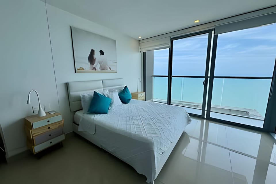 Morros City-Spectacular 38th Floor apt Bocagrande Apartment in Cartagena
