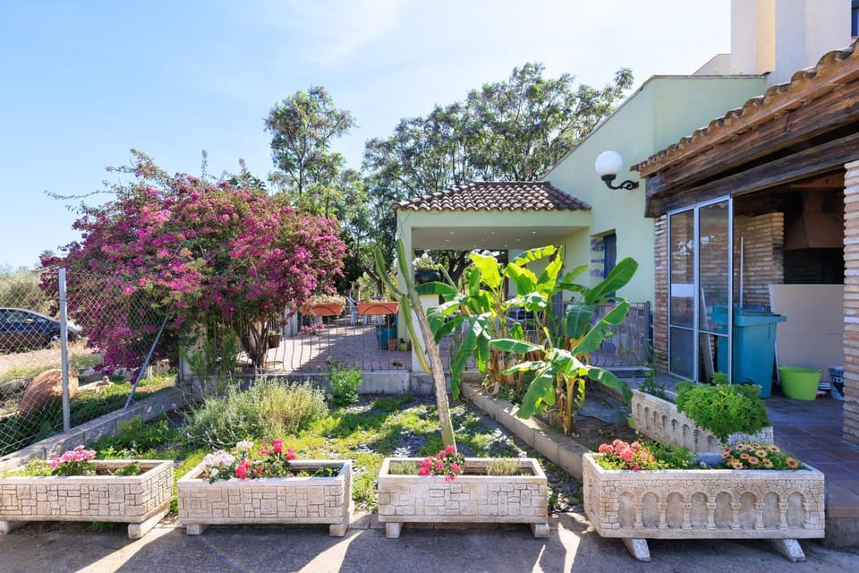 Casa Rural Mas ROTAVELLA Nature lodge in Baix Camp