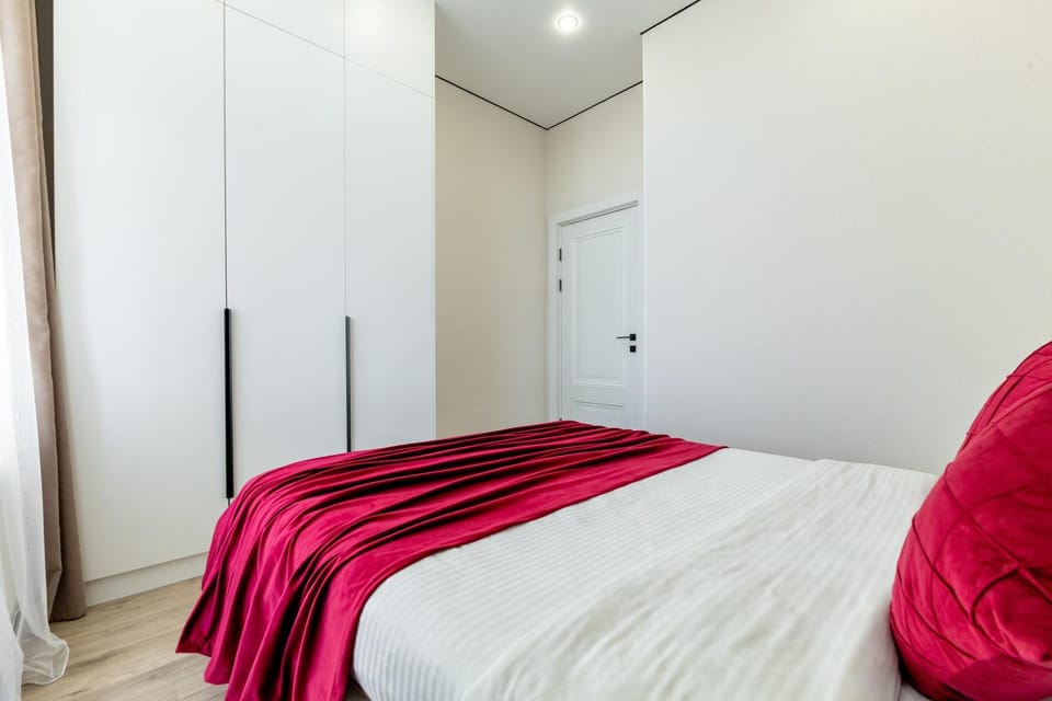 Bed, Photo of the whole room, Bedroom, wardrobe