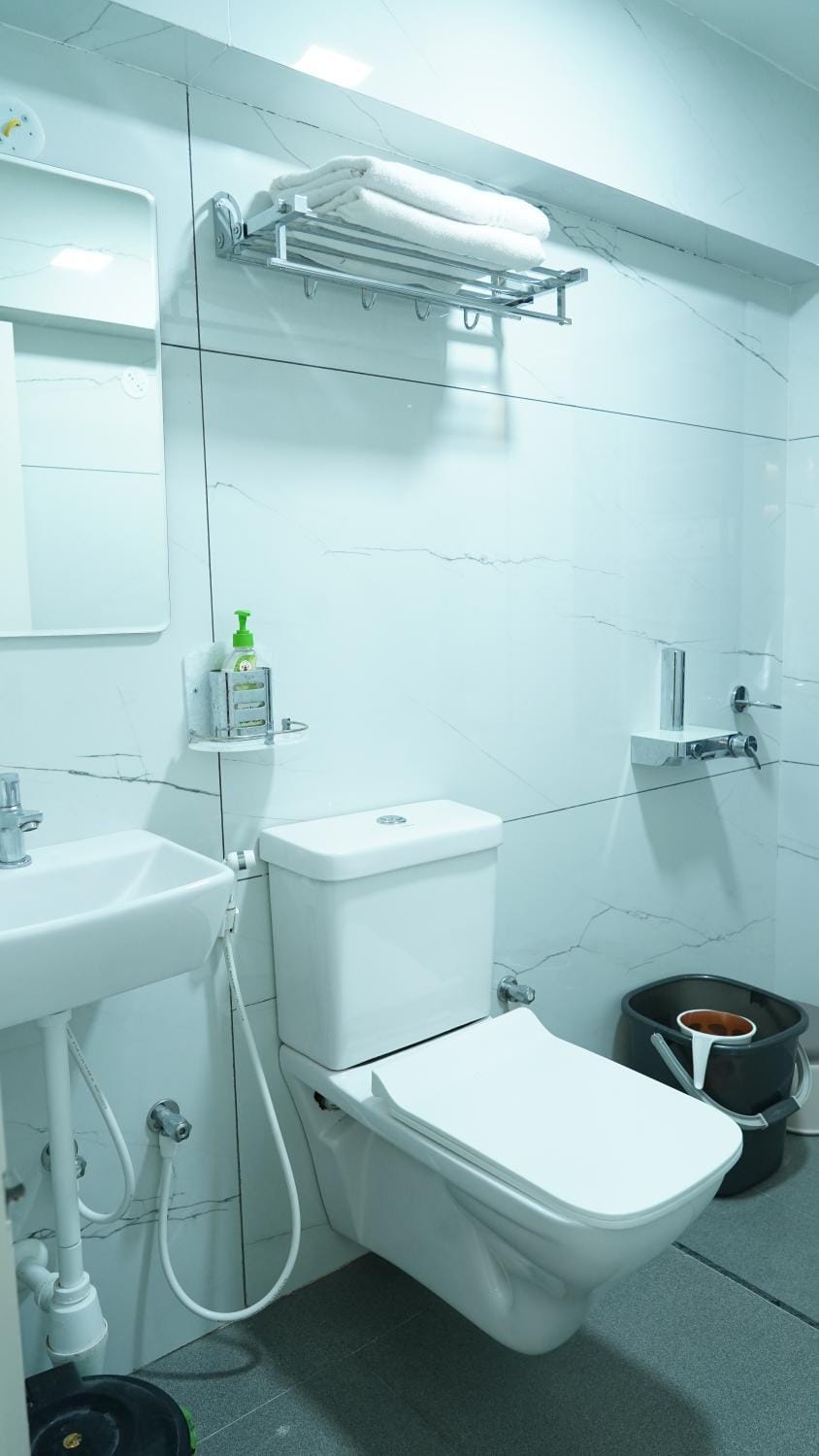 Toilet, Bathroom