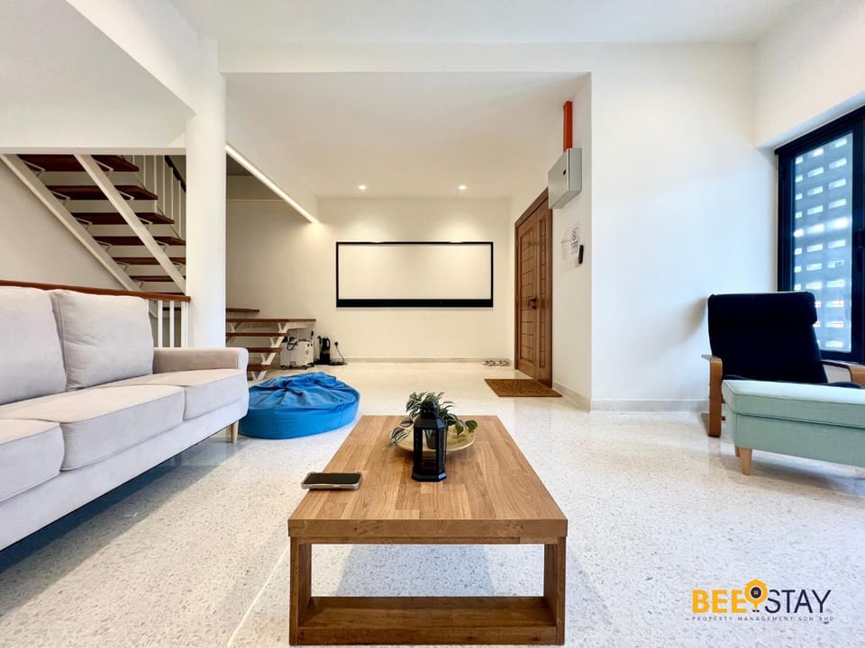 SS2 Landed in Petaling Jaya for 8 Pax Villa in Pahang, Malaysia