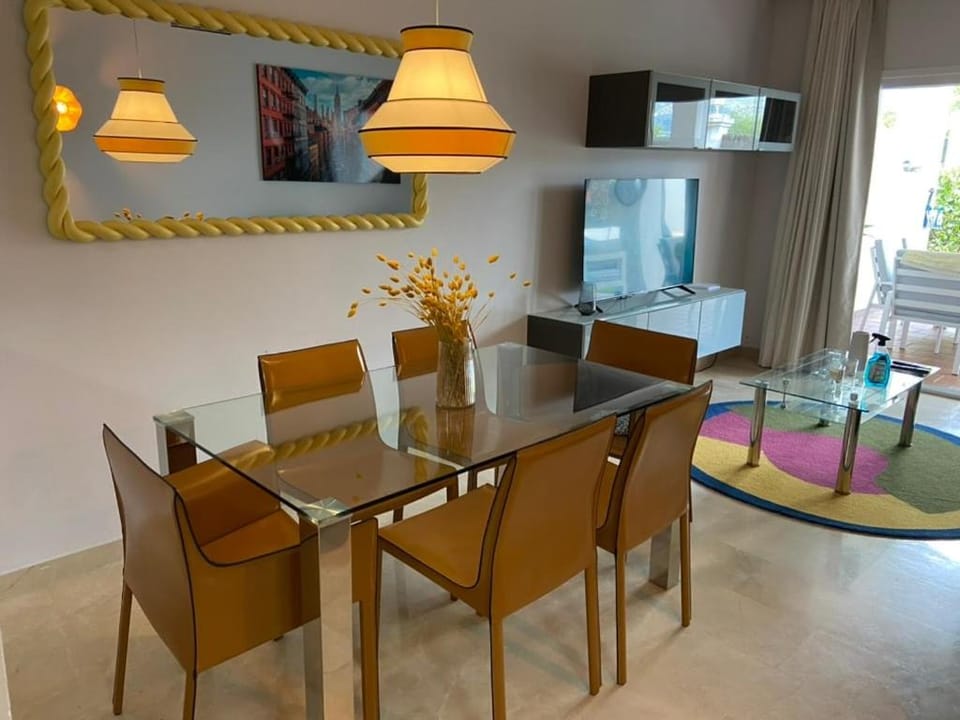 Heaven in Aloha Gardens Apartment in Marbella