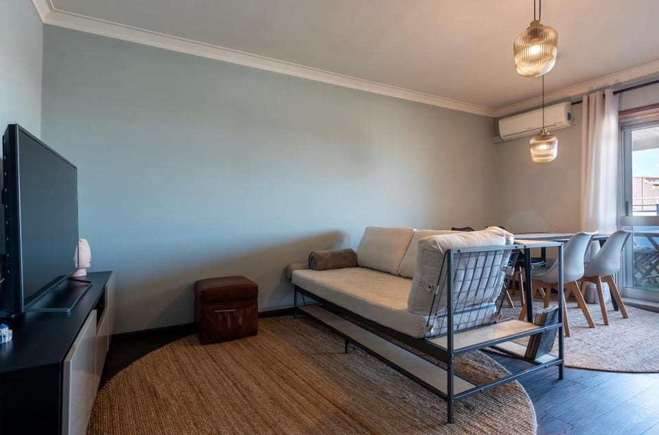 NEW! The Porto Wine Cellars Penthouse Apartment in Vila Nova de Gaia