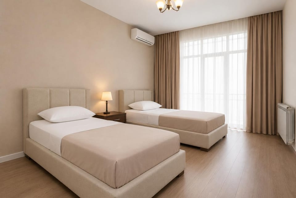 Bed, Photo of the whole room, Bedroom, air conditioner