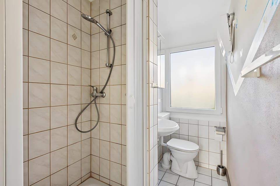 Bathroom, Living room