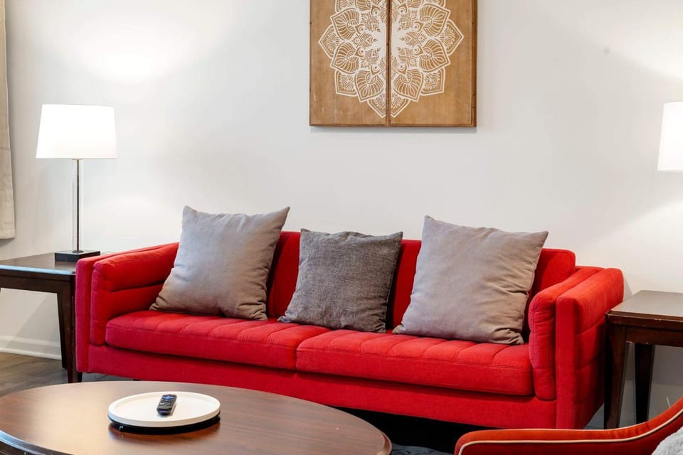 Living room, Seating area