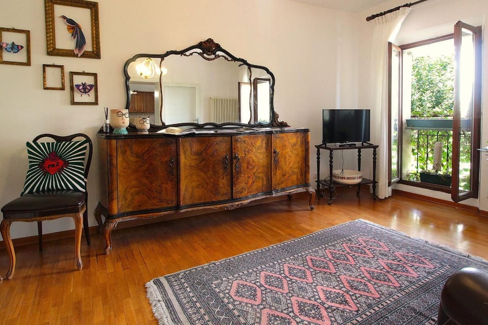 Spring, Summer, Living room, Autumn