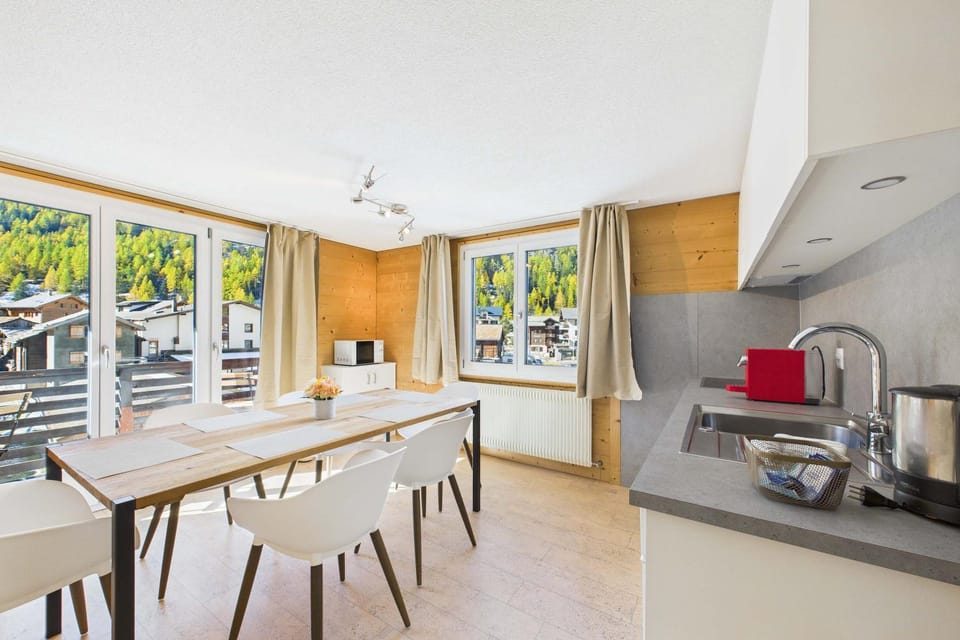 Vacation rental for families & groups Apartment in Canton of Valais