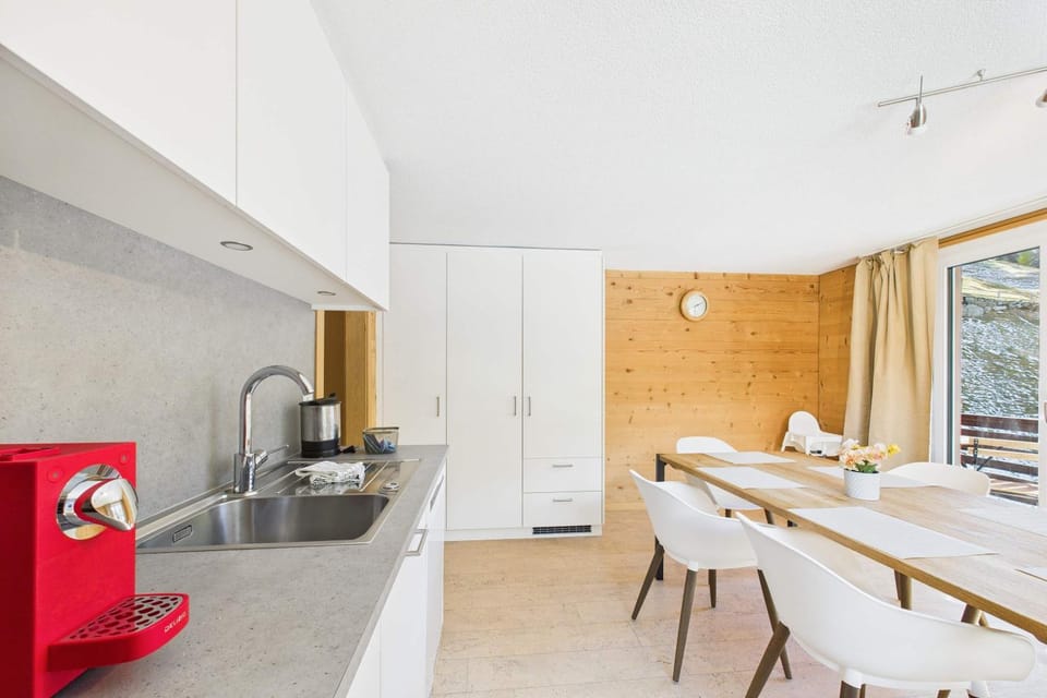 Vacation rental for families & groups Apartment in Canton of Valais
