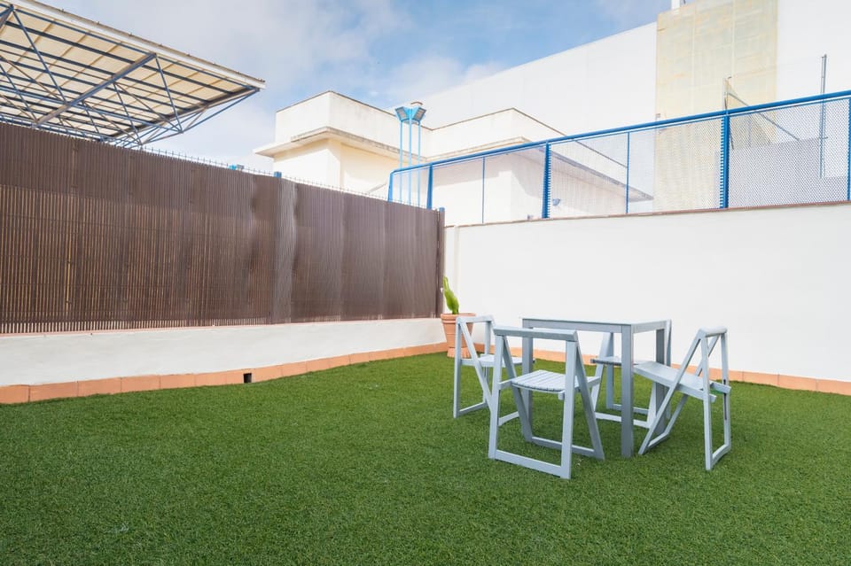 Patio, Day, Garden view