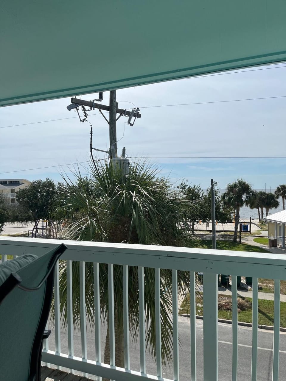 Sky Blue 321 Apartment in Cedar Key