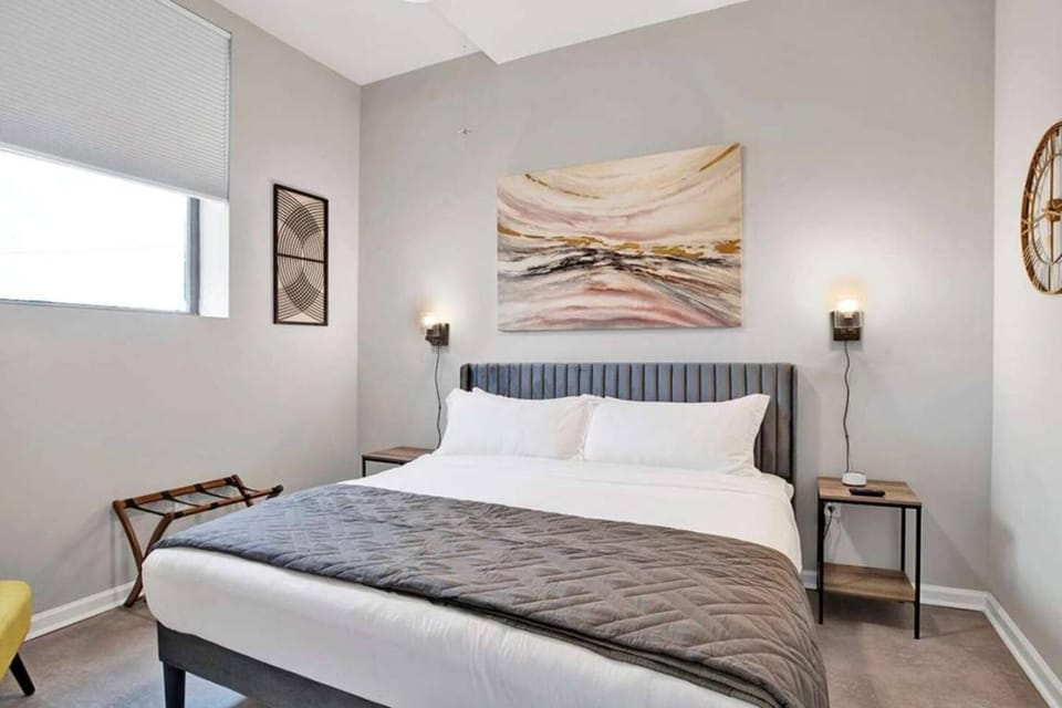 Beautiful 1 BR Renovated Apt in downtown Apartment in Mobile