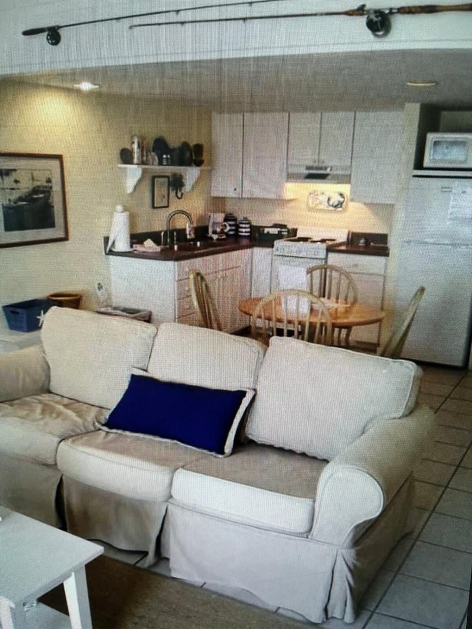 Lazy Shell Condo 325 Apartment in Cedar Key
