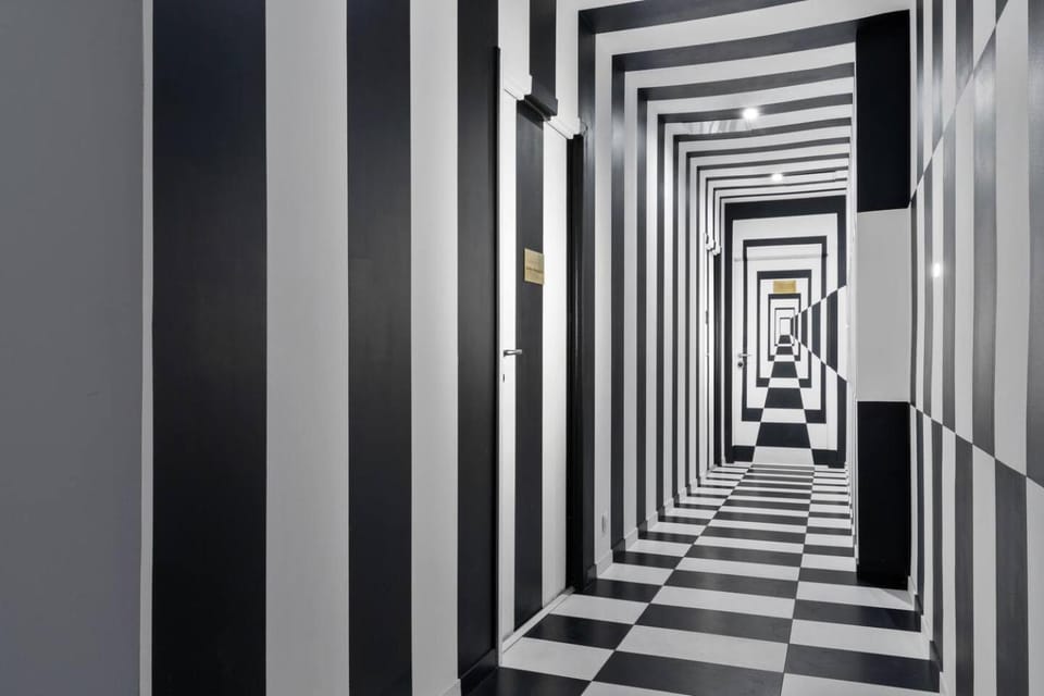 YourSuite Studio Premium à Thème Apartment in Île-de-France