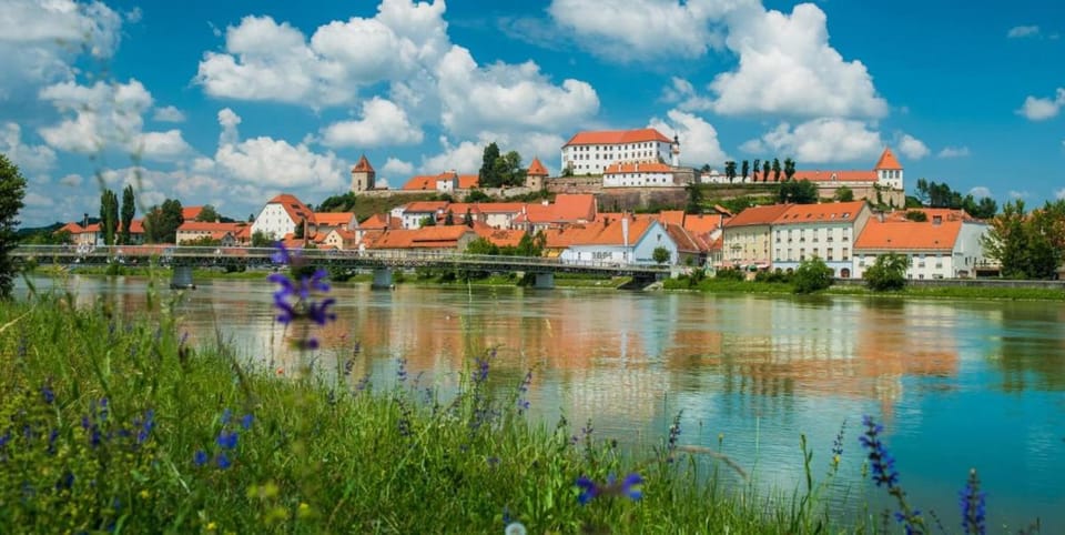 City view, River view