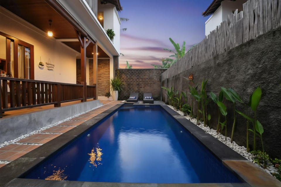 Pool view, Swimming pool, Swimming pool