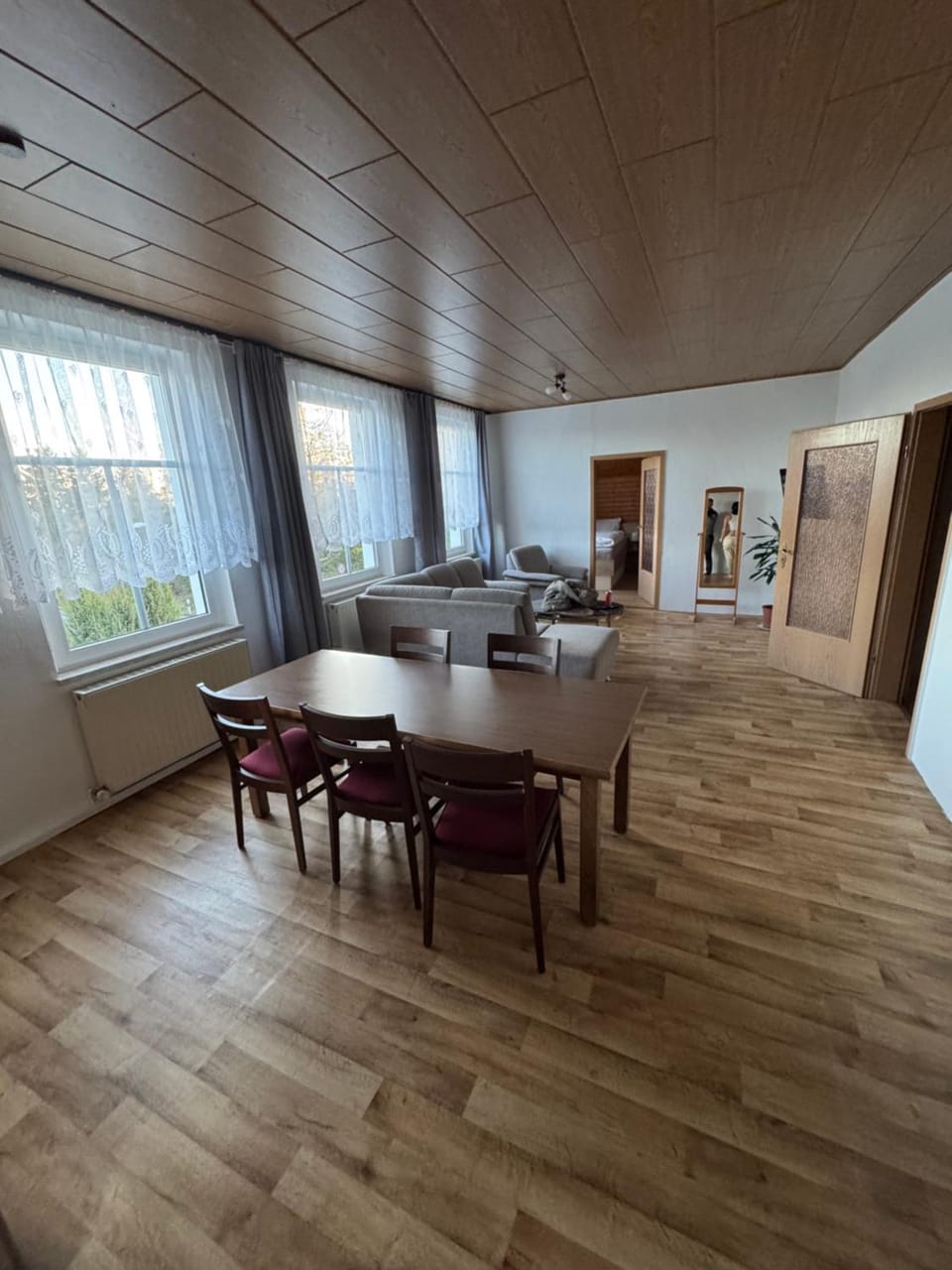 Living room, Seating area, Dining area