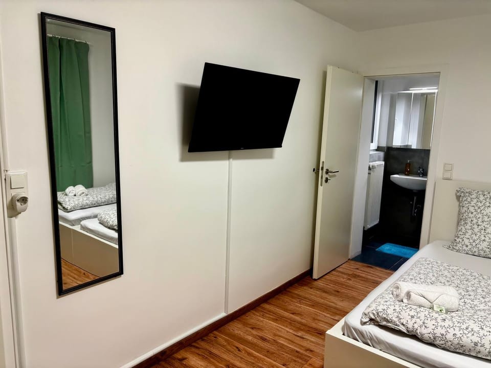 92 City Rooms Vacation rental in Koblenz