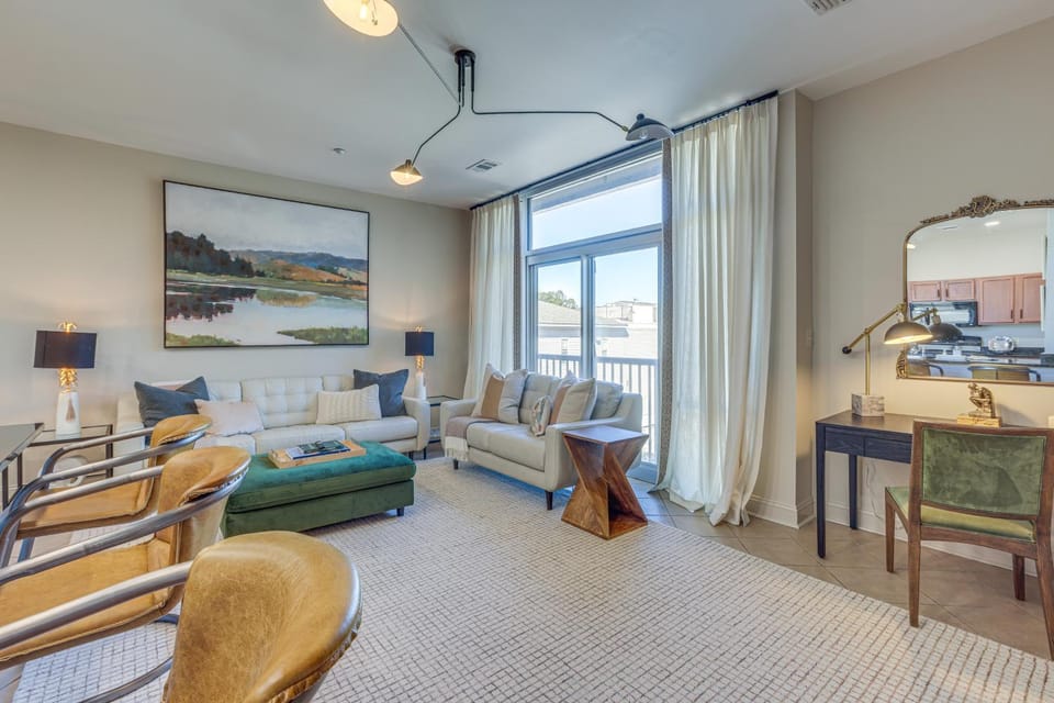 Walk to UA Campus: Apt w/ Secure Parking! House in Northport