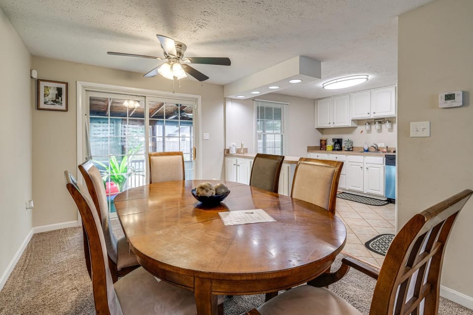 Quiet Home 11 Mi to Andrews AFB: Family Friendly! House in Waldorf