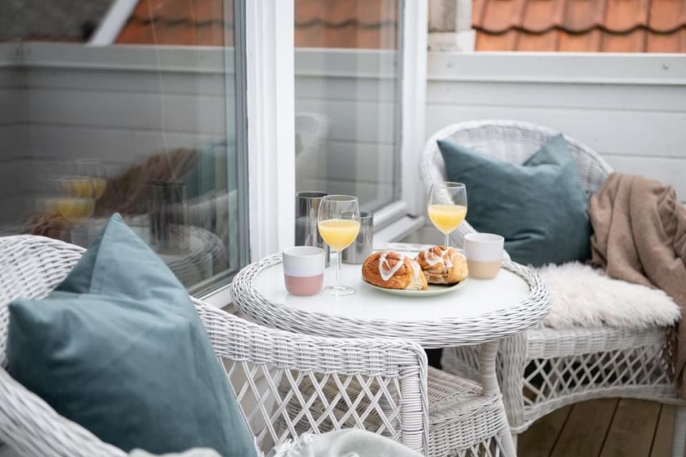 Cozy Penthouse Private Balcony City Centre Apartment in Stavanger