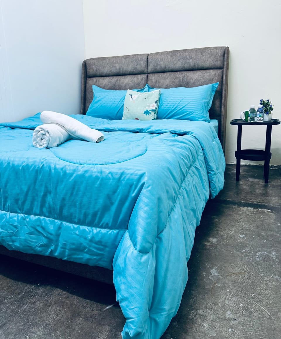 Bed, Bedroom, wardrobe