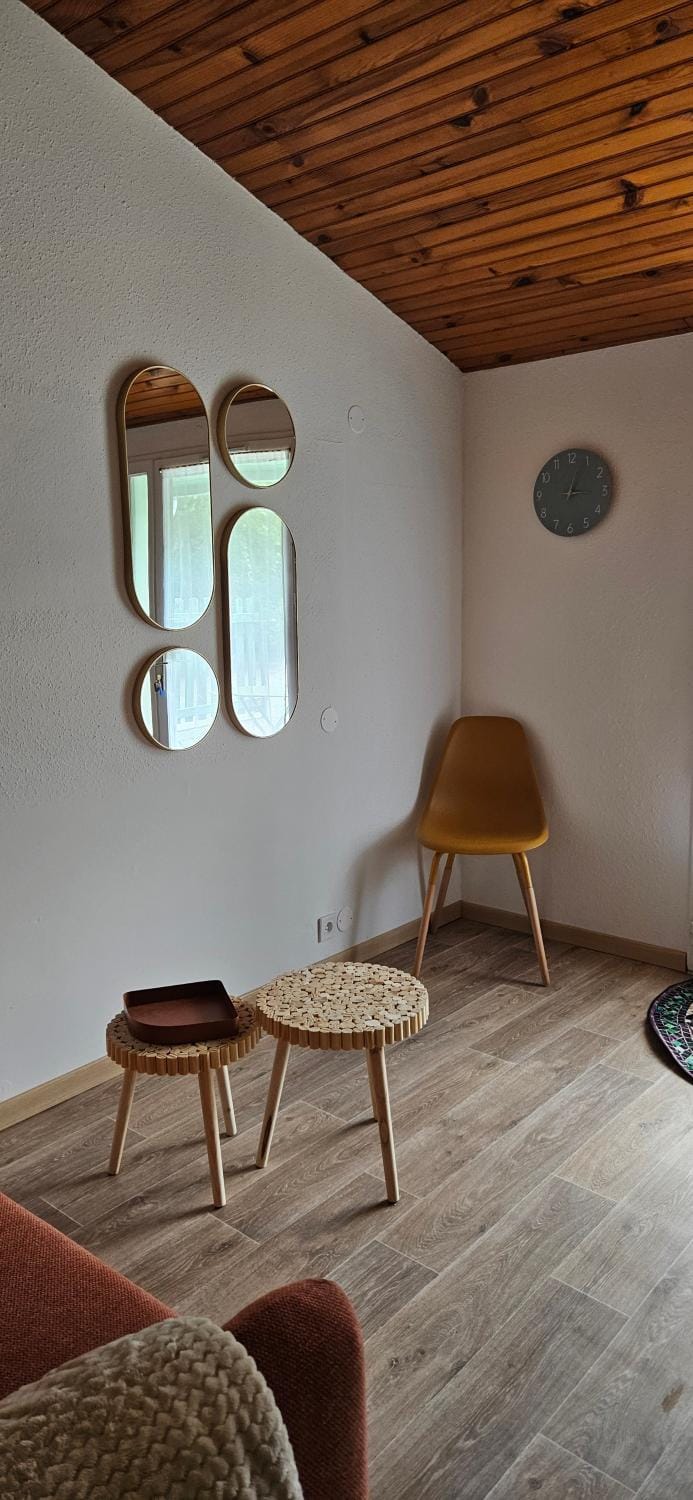 Property building, Living room
