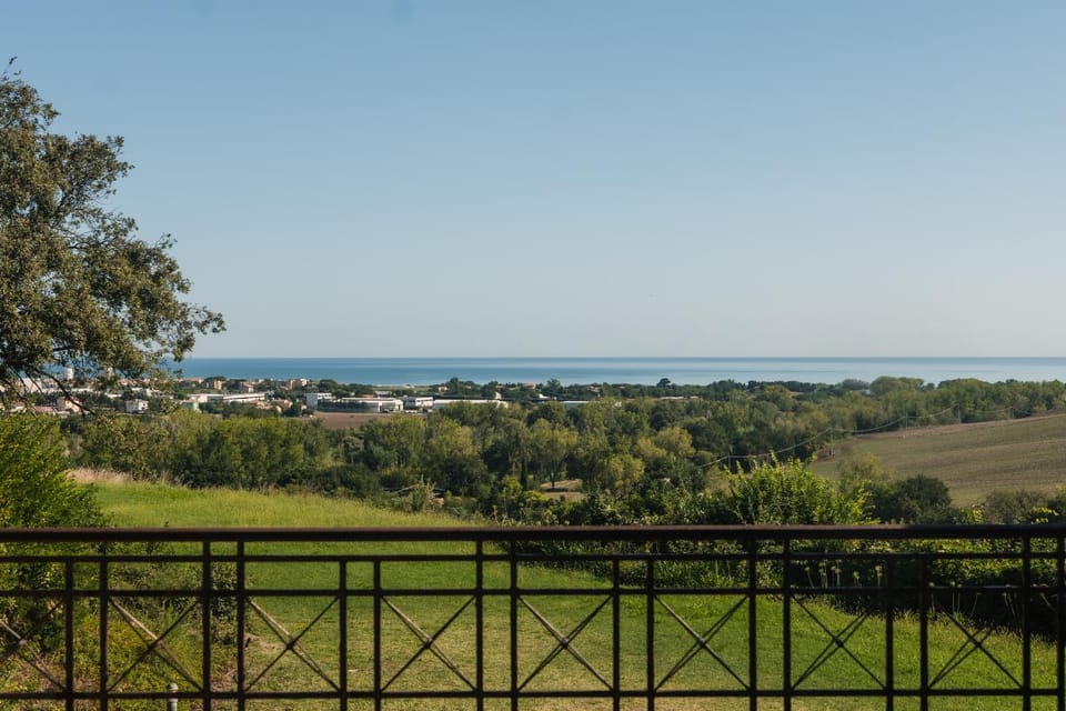 Nearby landmark, Day, Natural landscape, Garden, Balcony/Terrace, Sea view