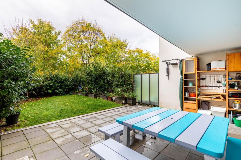 GuestReady - Charming stay with a small garden Apartment in Île-de-France
